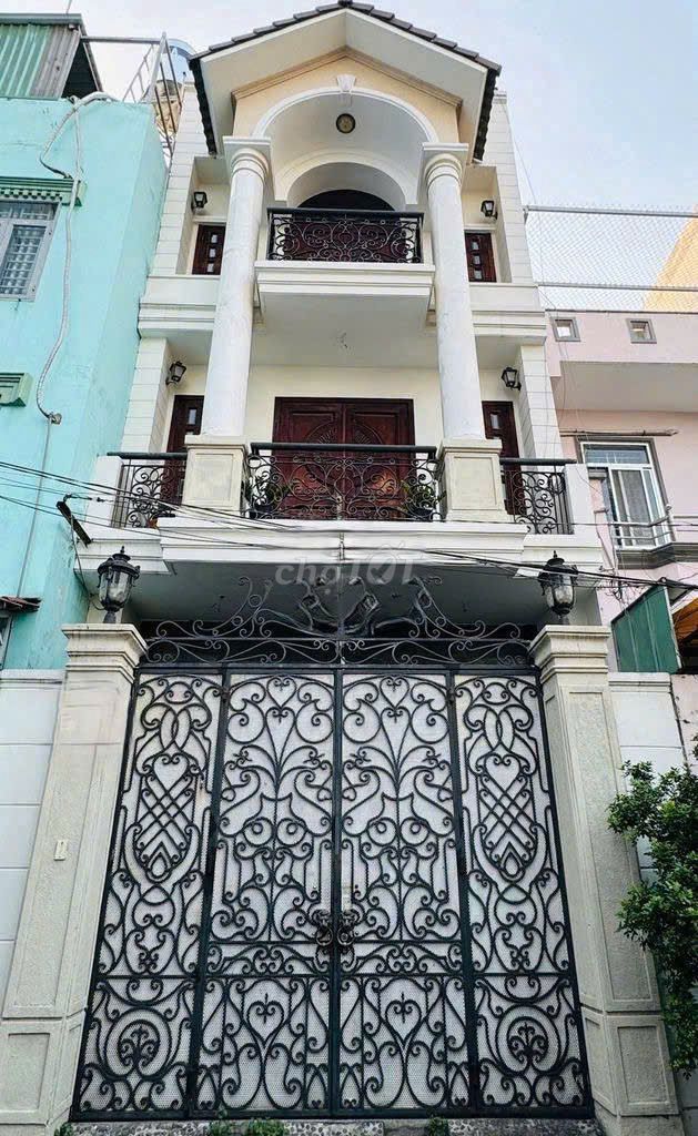 Дом 3 этажа, 4 спальни, Nguyễn Văn Đậu (Бинь Тхань) — 15 млн ₫/мес