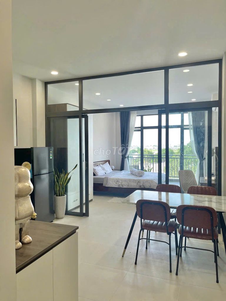 Премиум-студия 45 м², 1 спальня, Vạn Phúc City (Тху Дык) — 5,5 млн ₫/мес