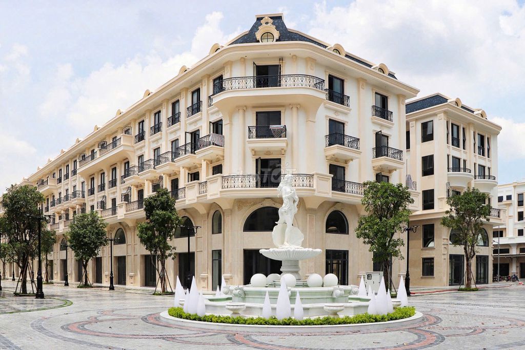 Премиум-студия 45 м², 1 спальня, Vạn Phúc City (Тху Дык) — 5,5 млн ₫/мес 3