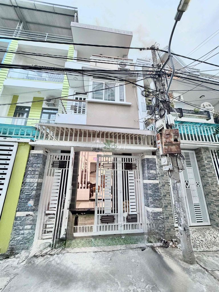 Дом 3 этажа, 3 спальни, Bàn Cờ / Phước Long — 15 млн ₫/мес