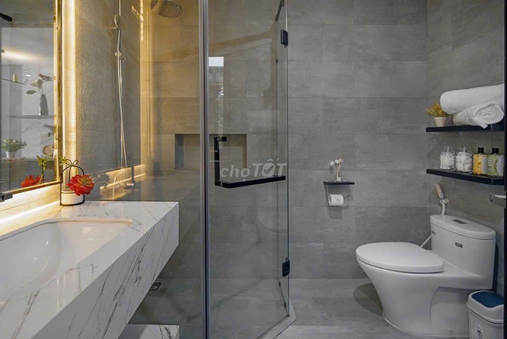 Lucid Apartment, 2 спальни, у пляжа Mỹ Khê — 16 млн ₫/мес
