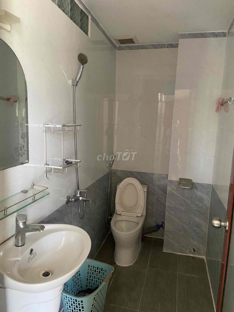 Угловой дом 350 м², 5 спален, вид на реку, Bình Lợi — 33 млн ₫/мес 3