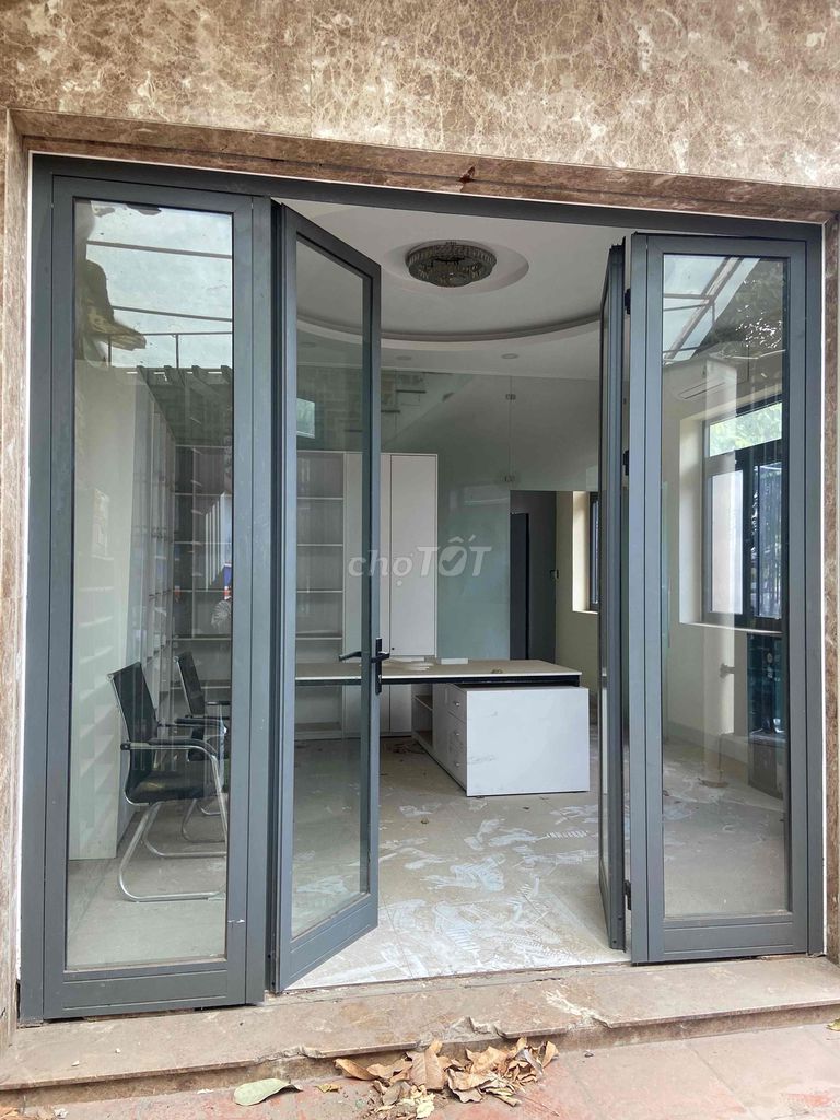 Угловой дом 350 м², 5 спален, вид на реку, Bình Lợi — 33 млн ₫/мес 9