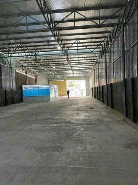 Склад 500 м² у KĐT Phước Long, угловой, центр — 26 млн ₫/мес 2