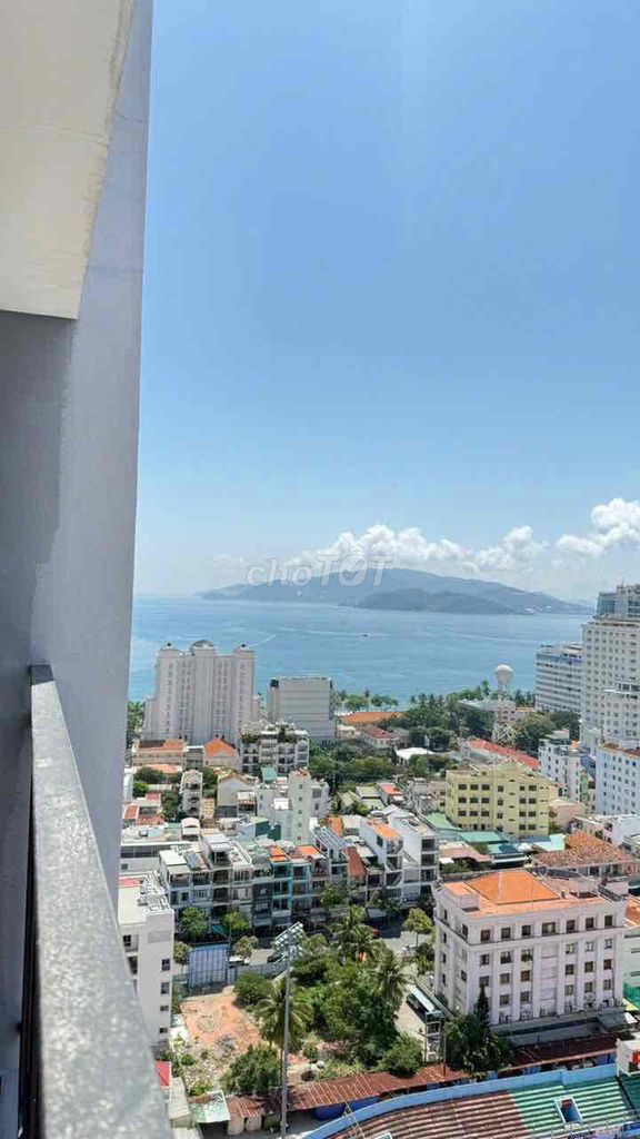 Qua Nha Trang, 20 этаж, 2 спальни, центр (Phan Chu Trinh) — 18 млн ₫/мес