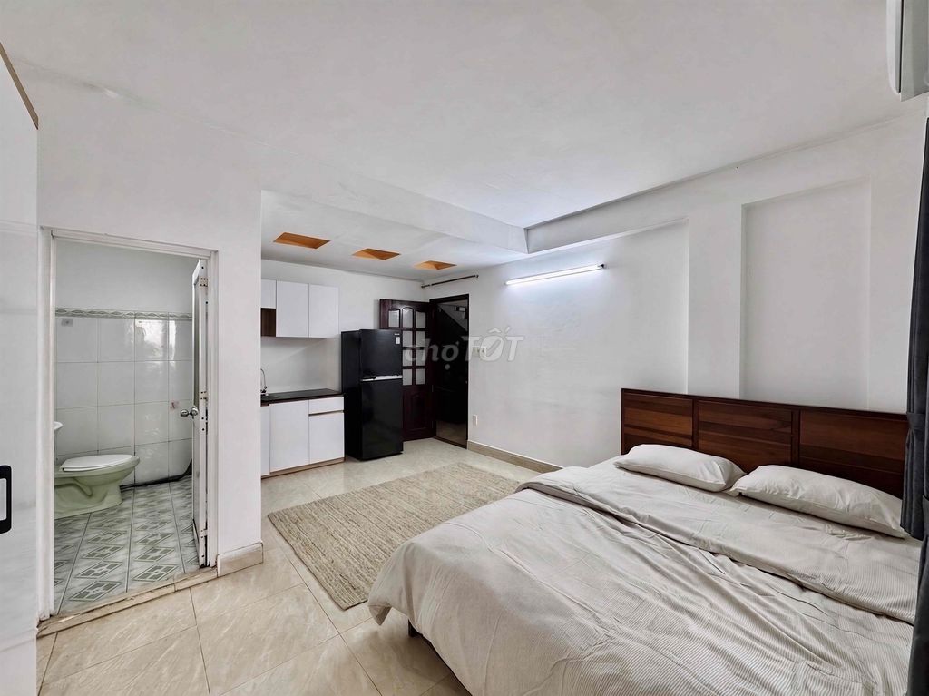 Студия 40 м² с большим балконом, Tô Hiến Thành (Q10) — 5,5 млн ₫/мес 5