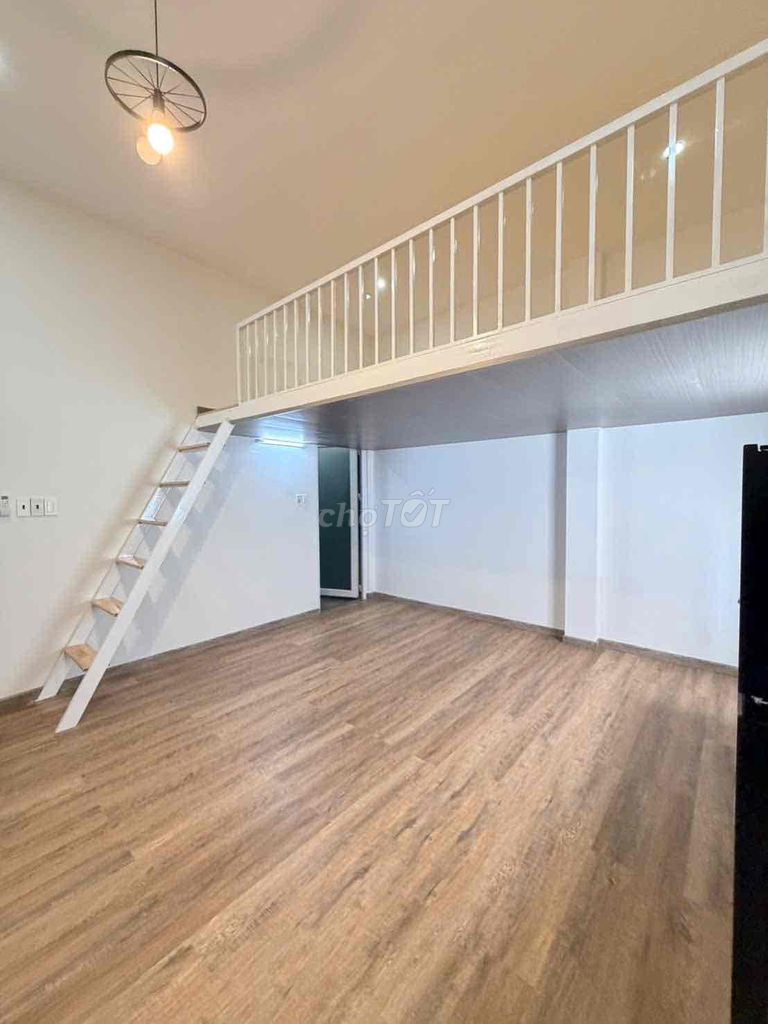 Сервисная комната 35 м², Phạm Hữu Lầu, Q.7 — 6 млн ₫/мес