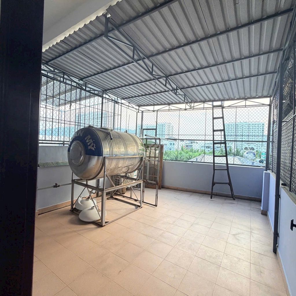 Дом 3 этажа 240 м², 3 спальни, Phước Hải — 13,5 млн ₫/мес 10