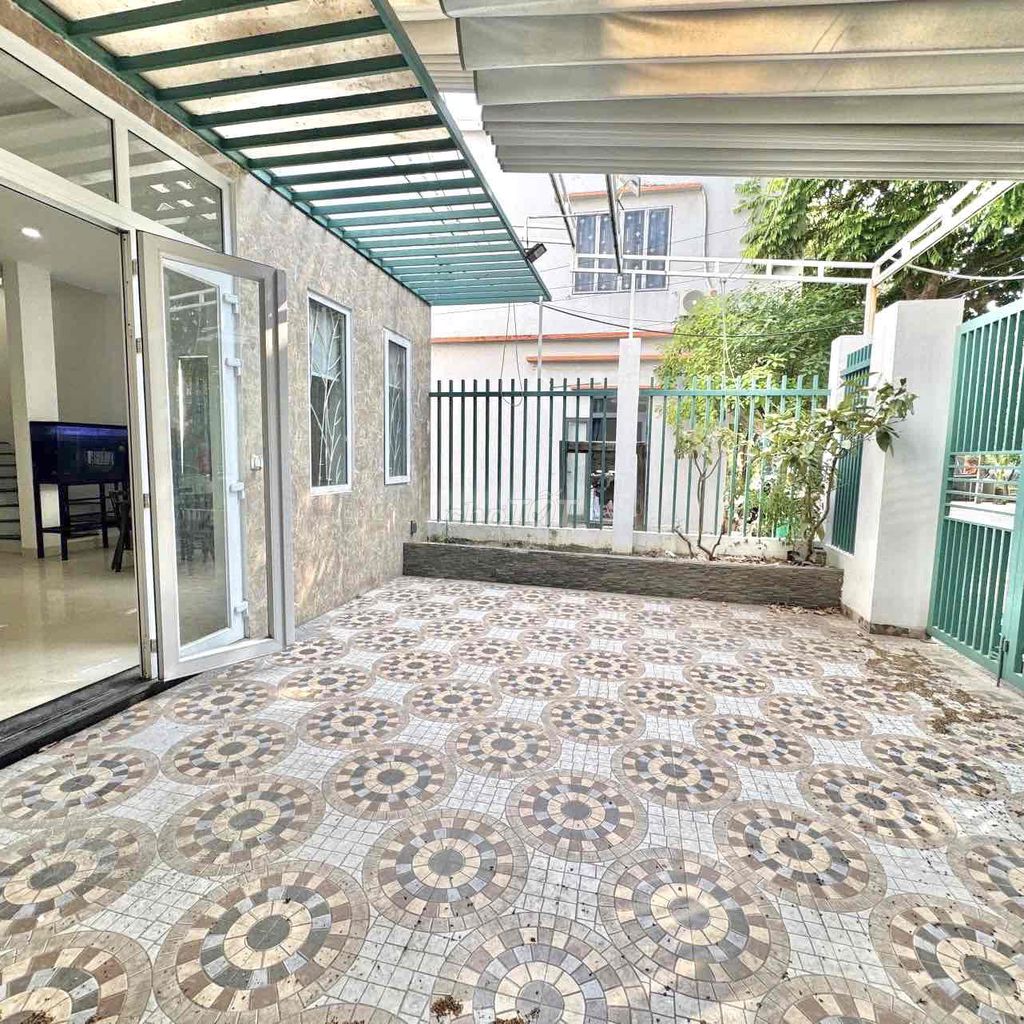Квартира с 1 спальней, 45 м², Phường Thanh Khê Tây, 5 000 000 VND в месяц 5