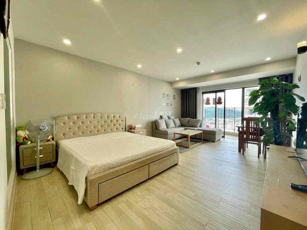 Студия Gold Coast у моря, 52 м², высокий этаж — 14 млн ₫/мес 2