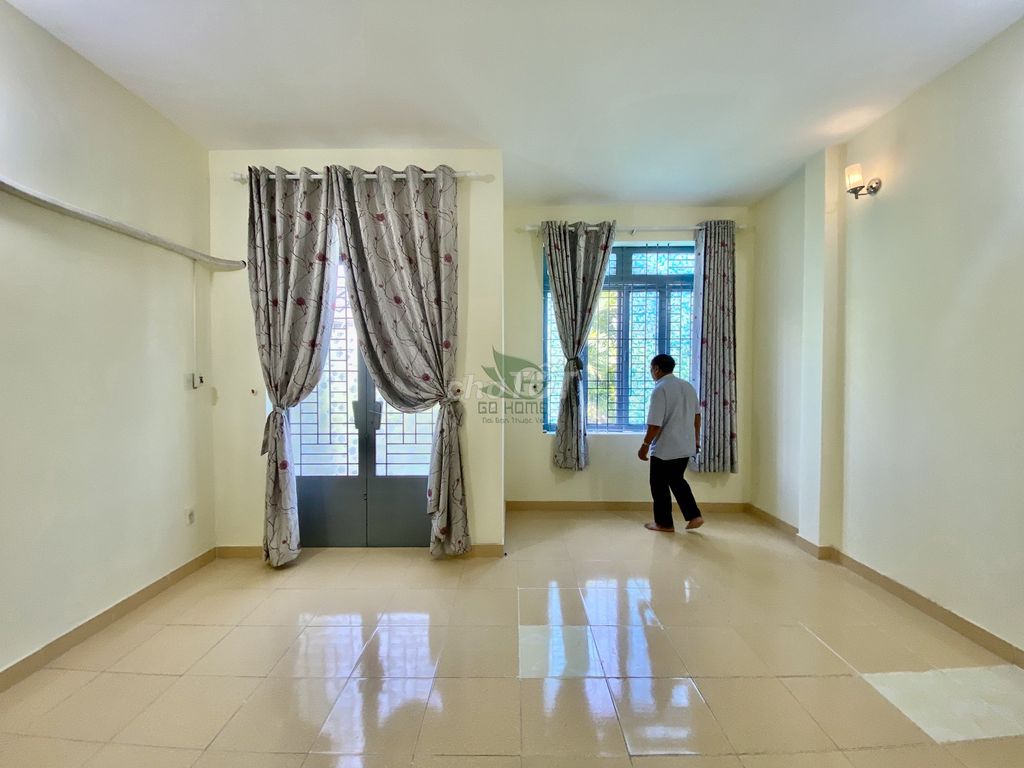 Дом 2 этажа 210 м², 3 спальни, Винь Хай — 15 млн ₫/мес 8